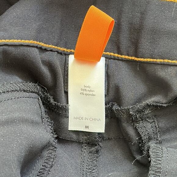 Lucy Walkabout Capri Pants Performance Hiking Athletic Outdoor Travel Black Sz M - Picture 10 of 10